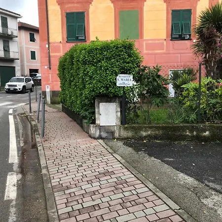 Semesterbostad Casa Planet