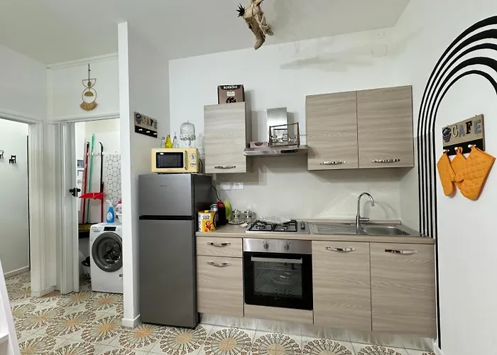 Semesterbostad Casa Planet *