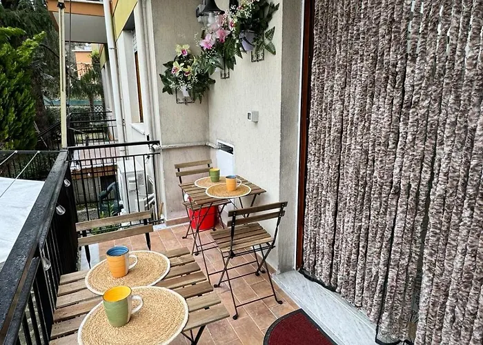 Semesterbostad Casa Planet