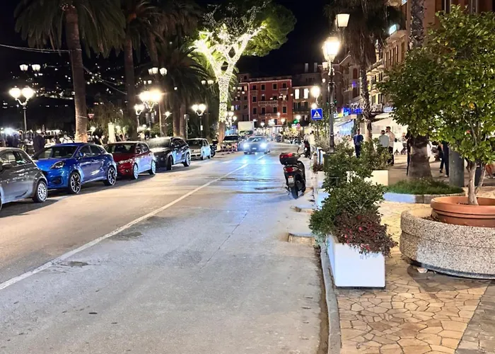 Semesterbostad Casa Planet