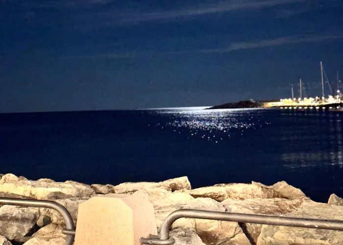 Casa Planet * ראפאלו